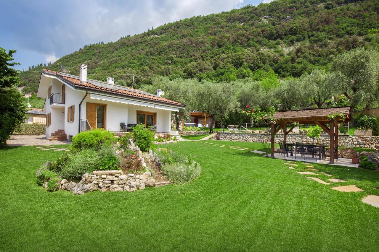 Villa Fani-Wellness & Relax Malcesine Exterior photo